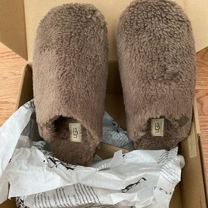 Ugg Sugar Slide Size 8